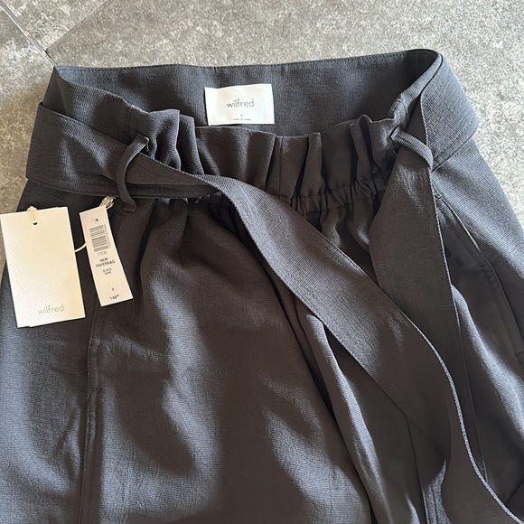 Wilfred Paperbag pants - Picture 3 of 3